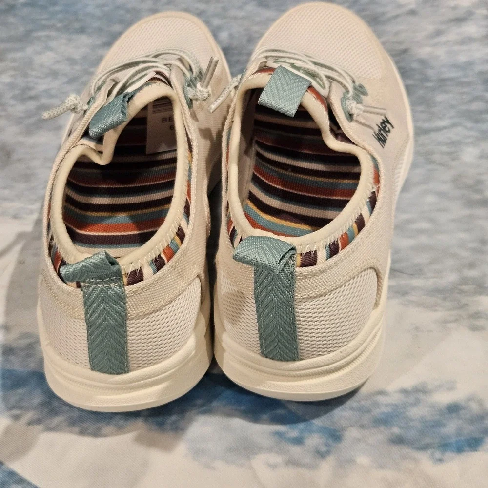 Hurley Castaic Beige‎ Women's Bungee Comfort Shoes Size 6.5 Multicolor